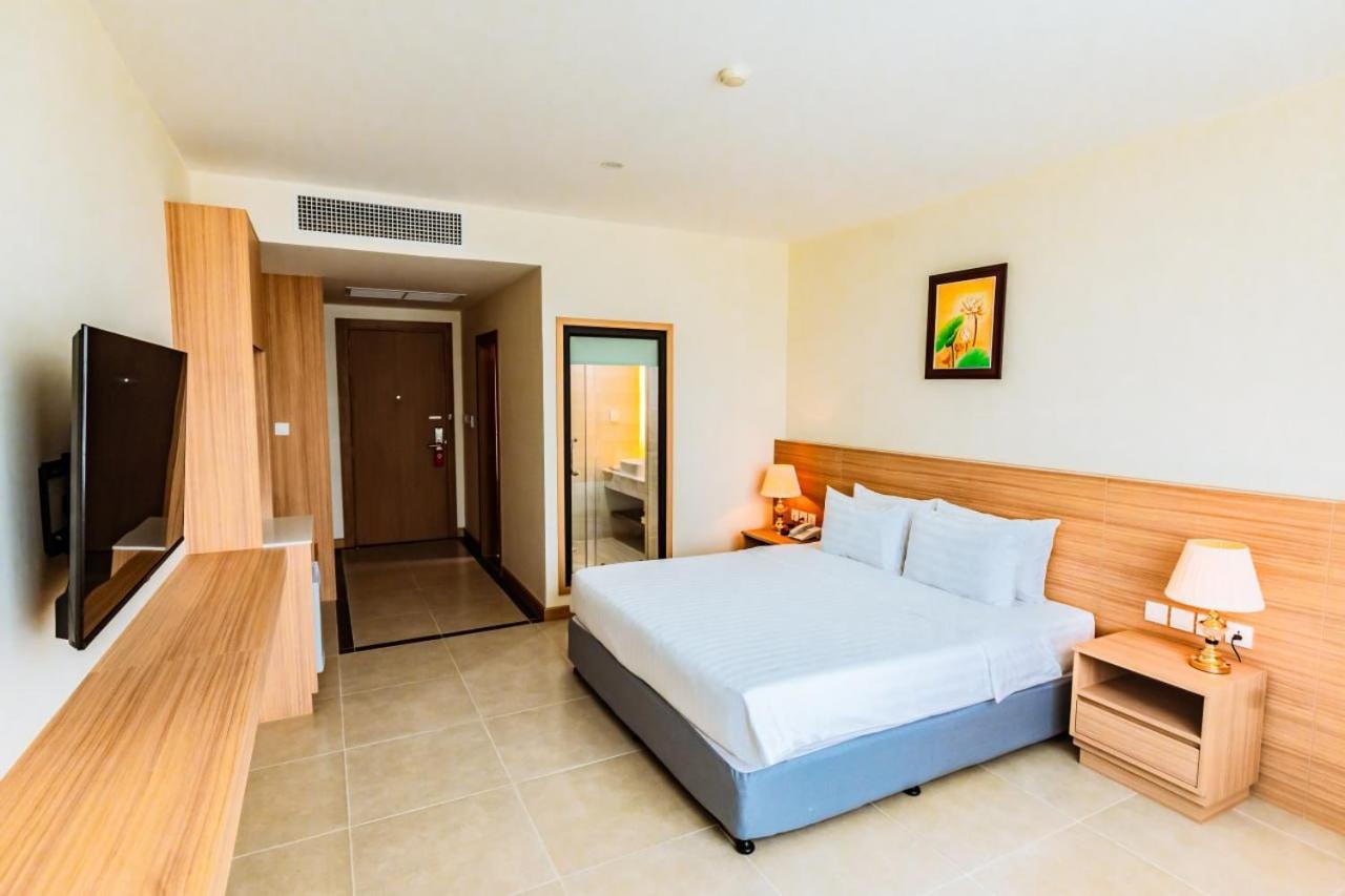 Dynasty Casino Hotel Bavet Екстериор снимка