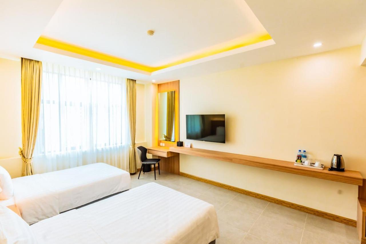 Dynasty Casino Hotel Bavet Екстериор снимка